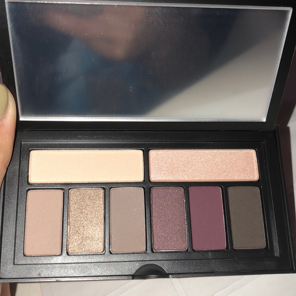 BRAND NEW SMASHBOX PALETTE